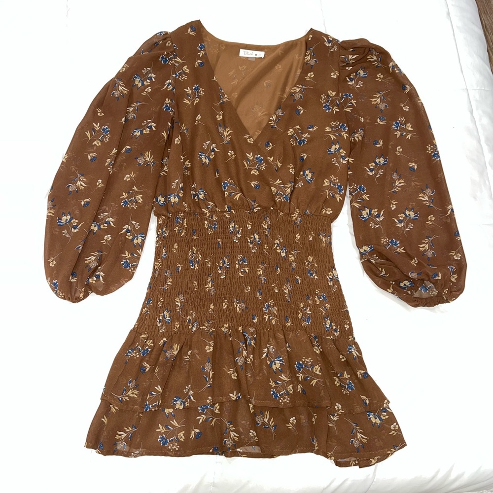 Brown long sleeve dress